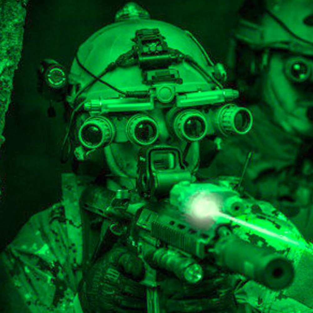 Lunettes vision nocturne militaire