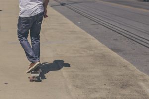 skateboarding-img