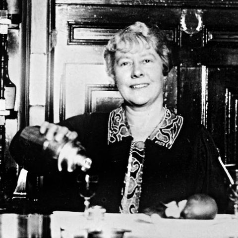 ada coleman female bartender