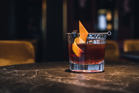 an old fashioned cocktail