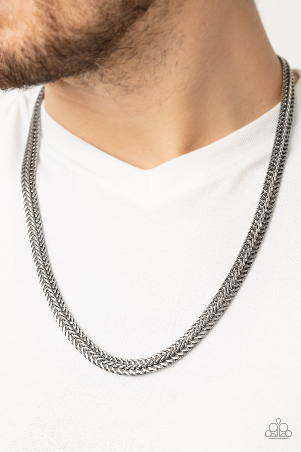 - Modern Paparazzi Sugar Necklace – and Motorhead Bee Chain Accessories Urban Jewelry Silver - Bling