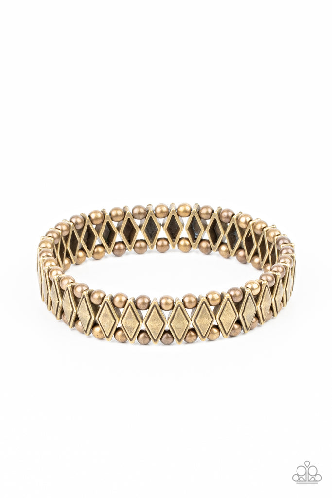 Paparazzi - Cool and CONNECTED - Brass Bracelet