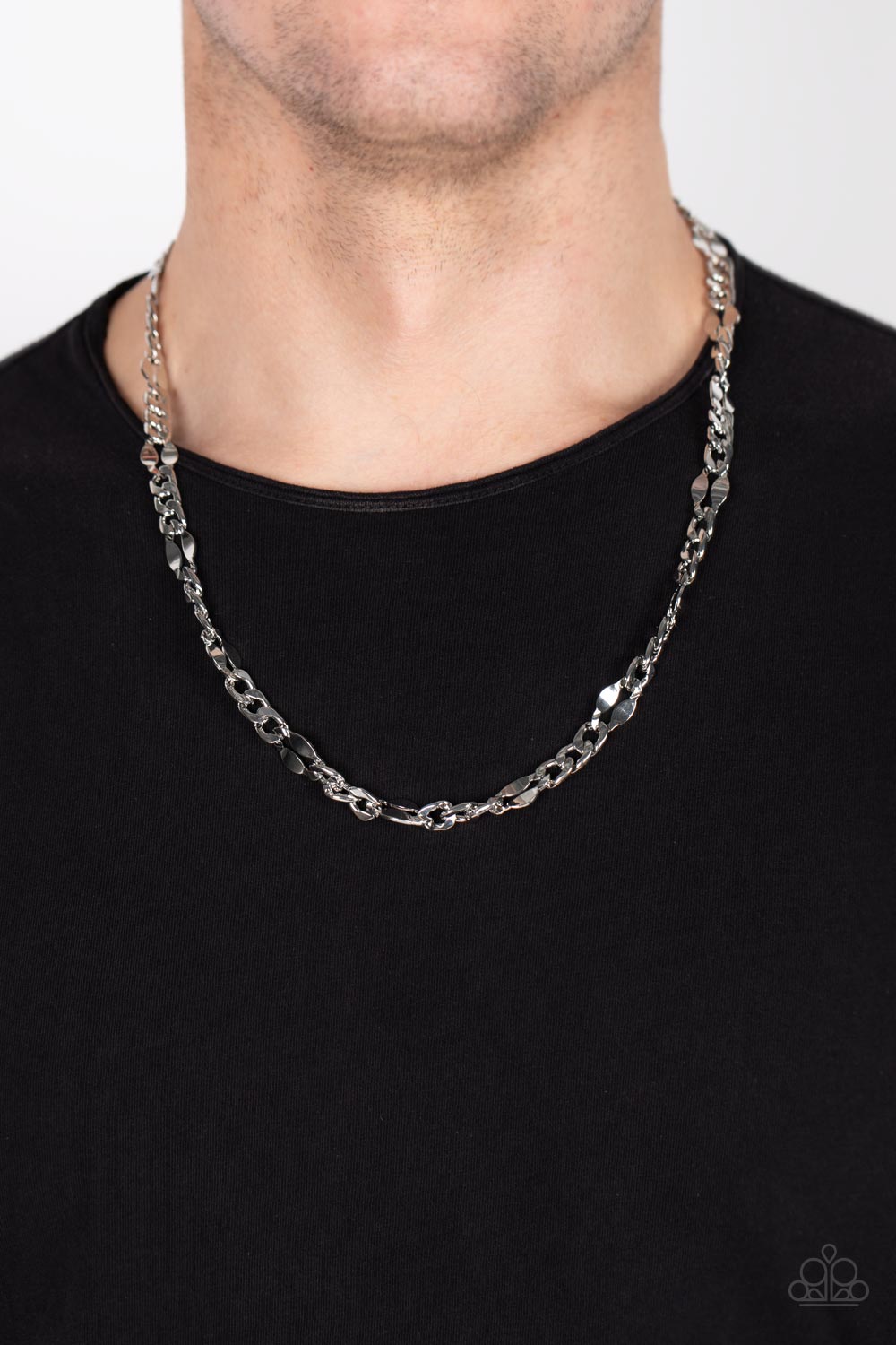 Modern Motorhead - Silver Chain Urban Necklace – Sugar Bee Bling -  Paparazzi Jewelry and Accessories