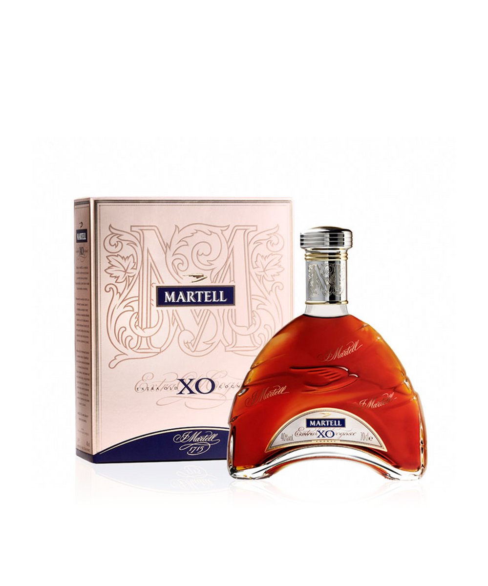 Martell xo extra old. Martell XO 0.7. Коньяк Martell Chanteloup xxo. Коньяк Martell XO, 0.7 Л.. 0.7Л коньяк Мартель Хо п/у 40%.