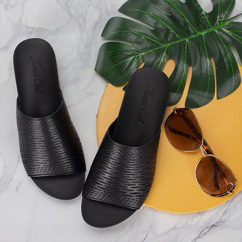 Thomas Chan comfortable black dark color cutout pattern design orthopedics sandal shoes for casual occasion and daily wear