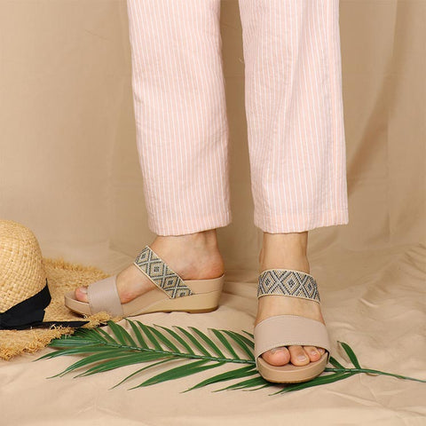 relax your feet with comfortable boho creamy sand colour strappy sandals for wide feet for vacation and everyday wear