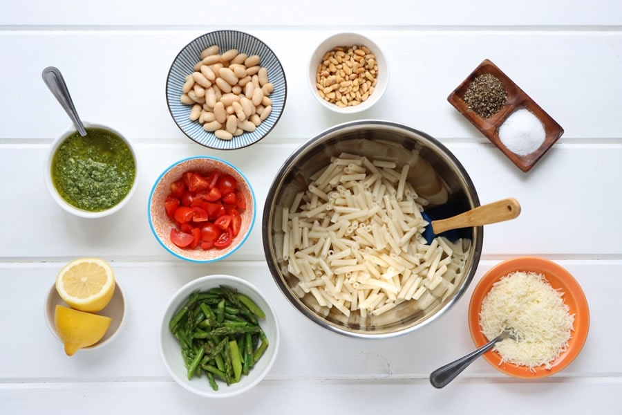 Healthy Gluten-Free Chicken Pesto Pasta