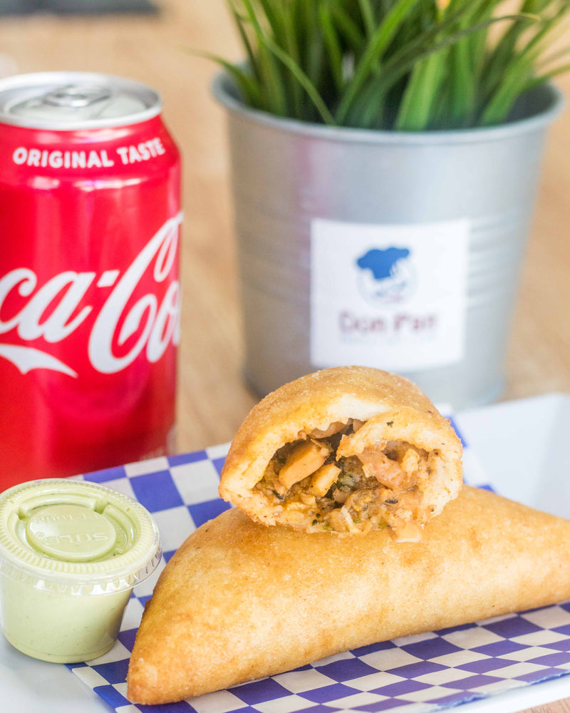 Seafood Venezuelan Empanada (Mariscos) – Don Pan Miami Beach