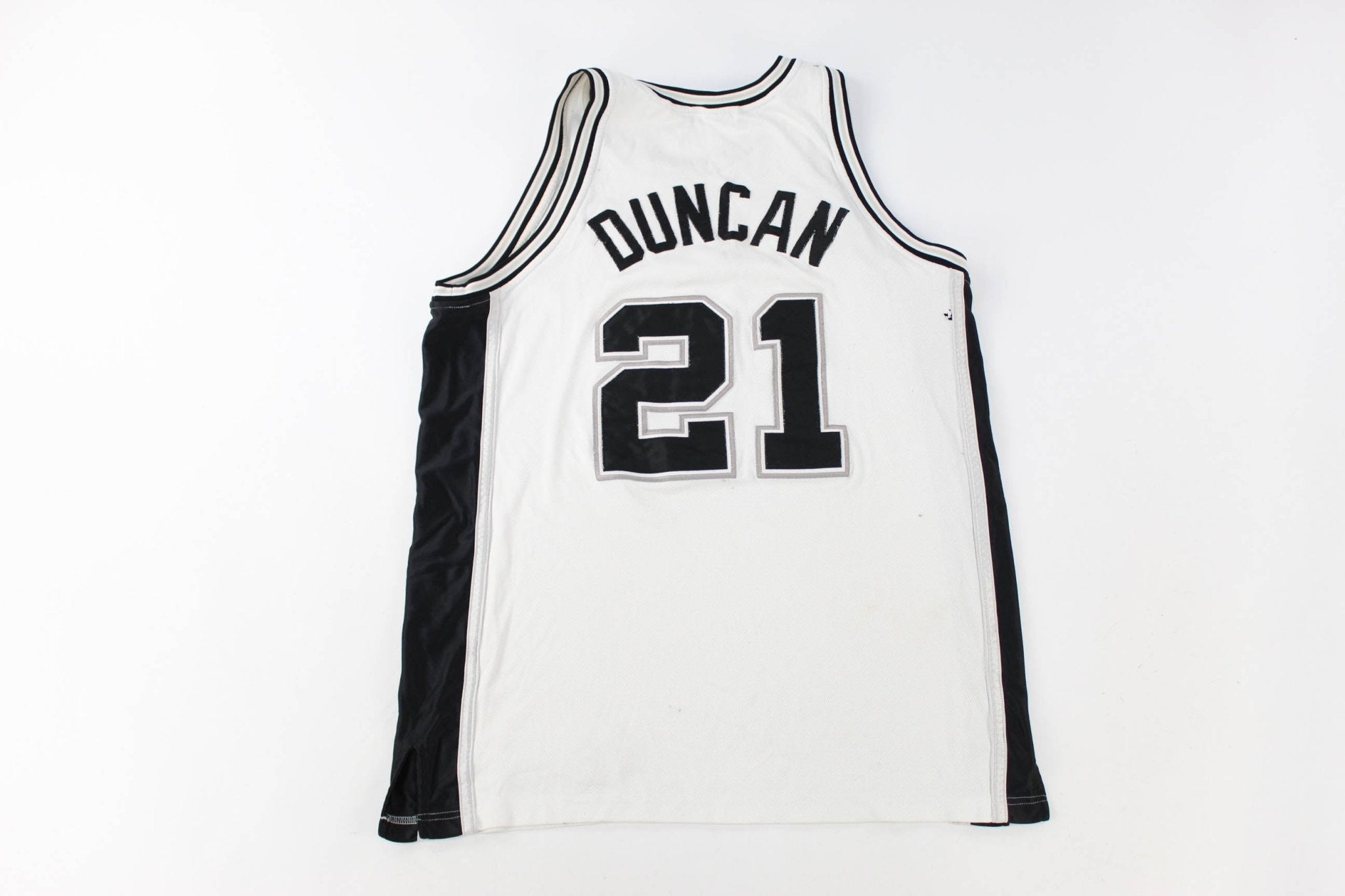 tim duncan jersey nike