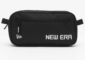 NEW ERA NEW YORK YANKEES MLB LOGO SIDE BAG BLACK 60240055 20 x 13 x 5 cm