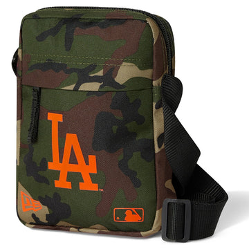 New Era MLB NY unisex flight bag in black