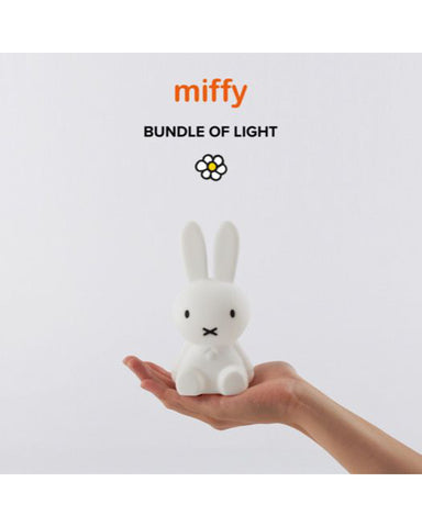 Miffy Classic Plush Red 20cm — Kidstuff