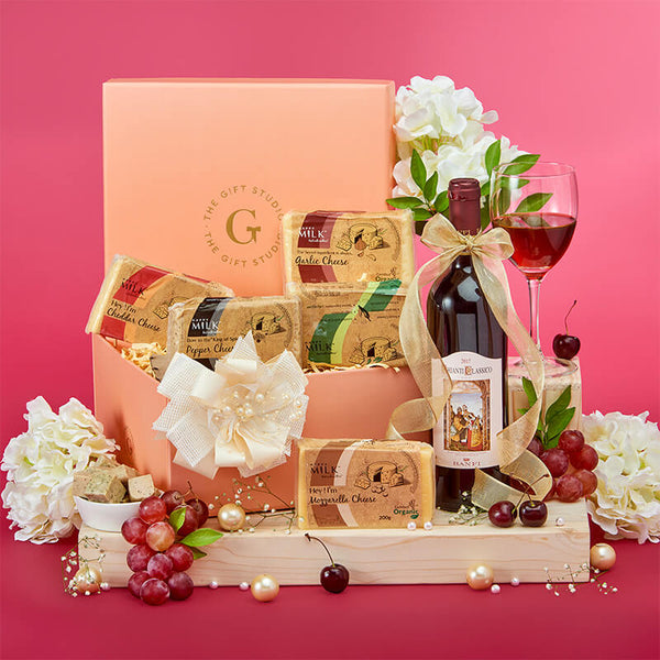Luxurious gift hampers