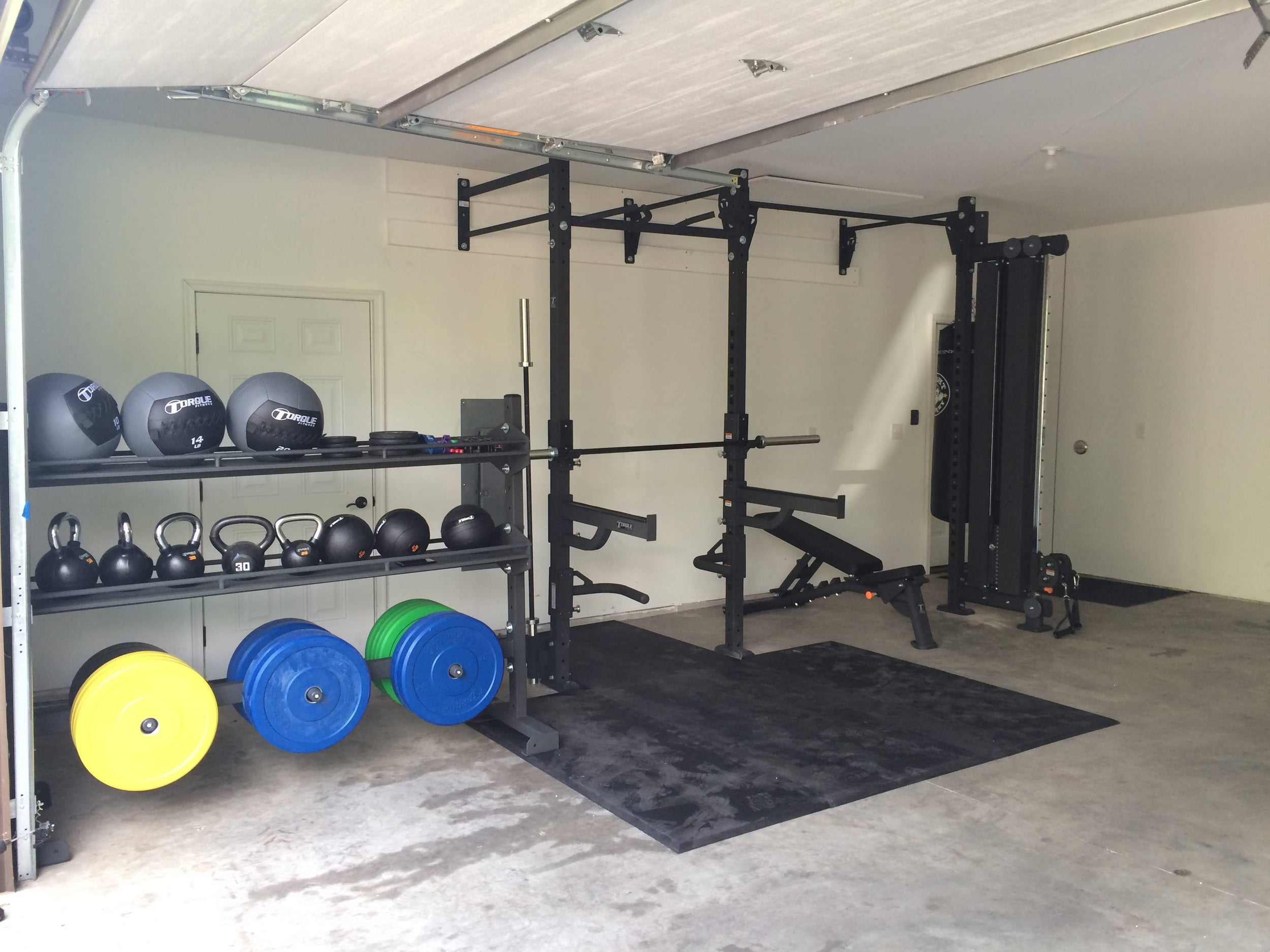 Pros And Cons Of Owning A Garage Gym Vs Having A Gym Membership Torque Fitness 1860