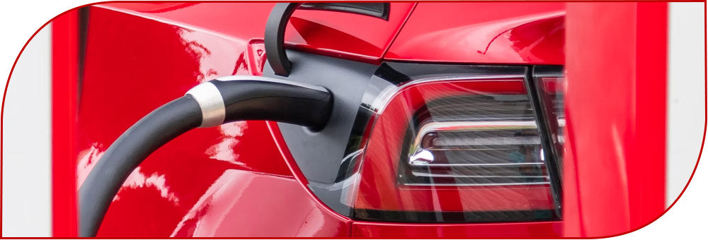 Comment recharger et entretenir une Tesla gratuitement ?