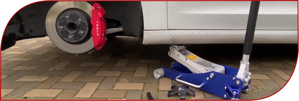 Outil de démontage du centre de roue Tesla