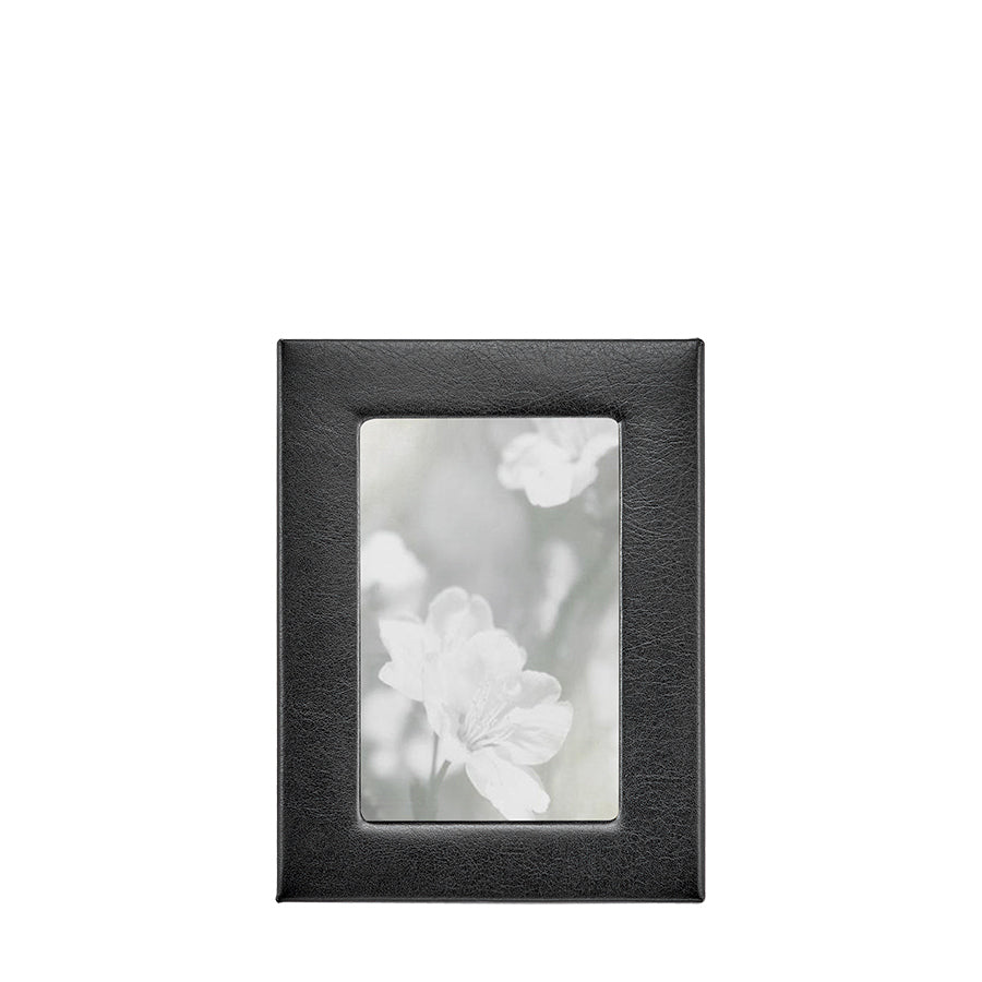 Graphic Image 4 X 6 Studio Frame Black Traditional Leather