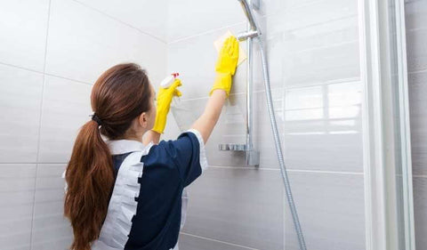 clean a shower tiles