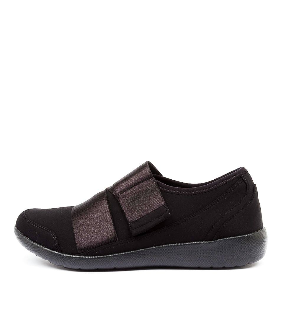 Ziera Urban FF - Black/Black Sole – Deejays Shoes