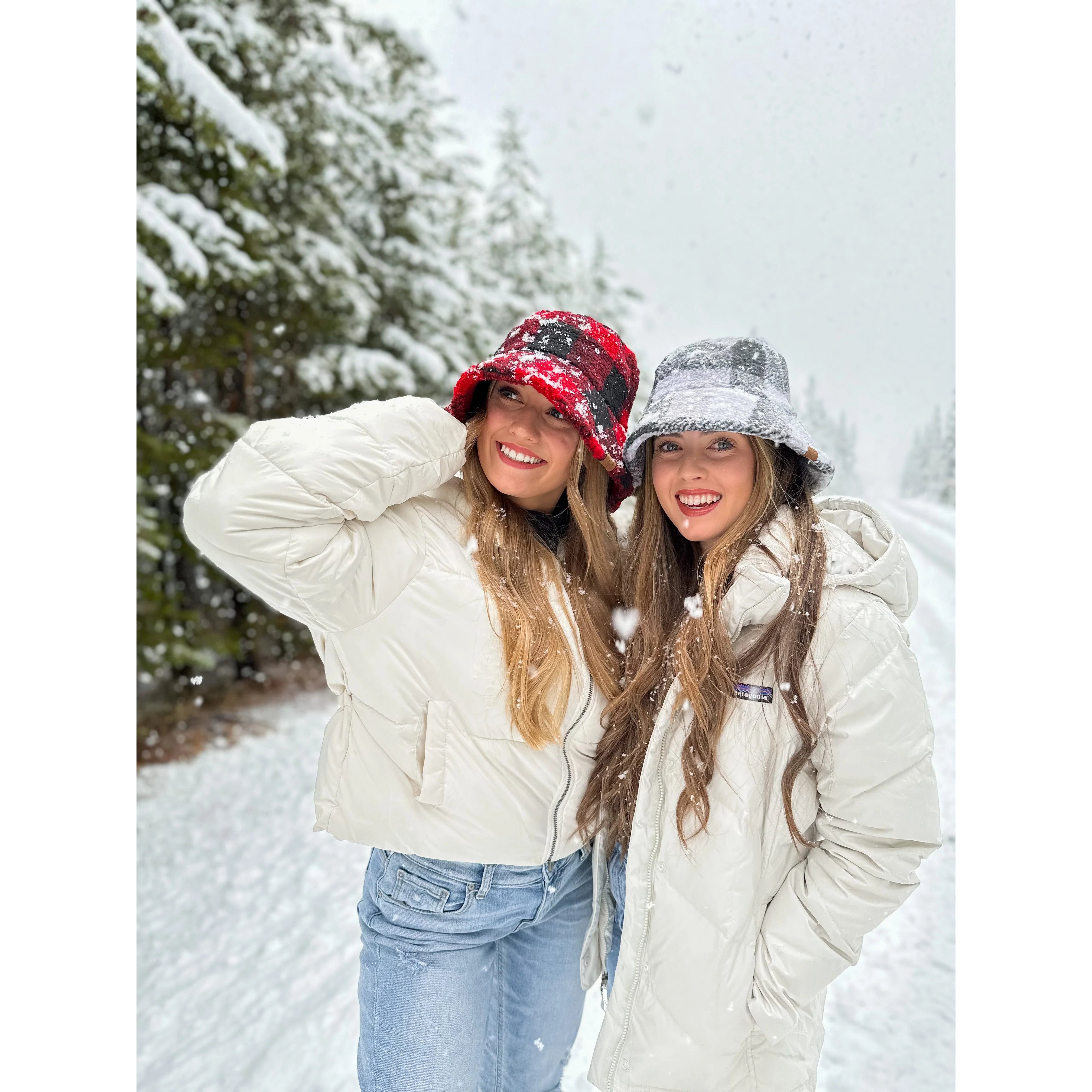 Buffalo Check Sherpa C.C Bucket Hat