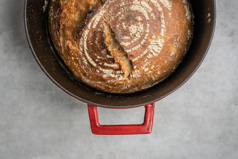 Baking bread in dutch oven