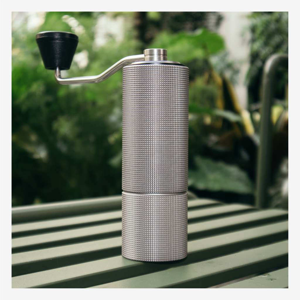 https://cdn.shopify.com/s/files/1/0472/1950/7364/products/TimemoreChestnutC2coffeegrindercover_1024x1024.png?v=1670578356
