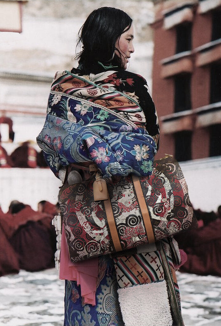 red louis vuitton kimono bag