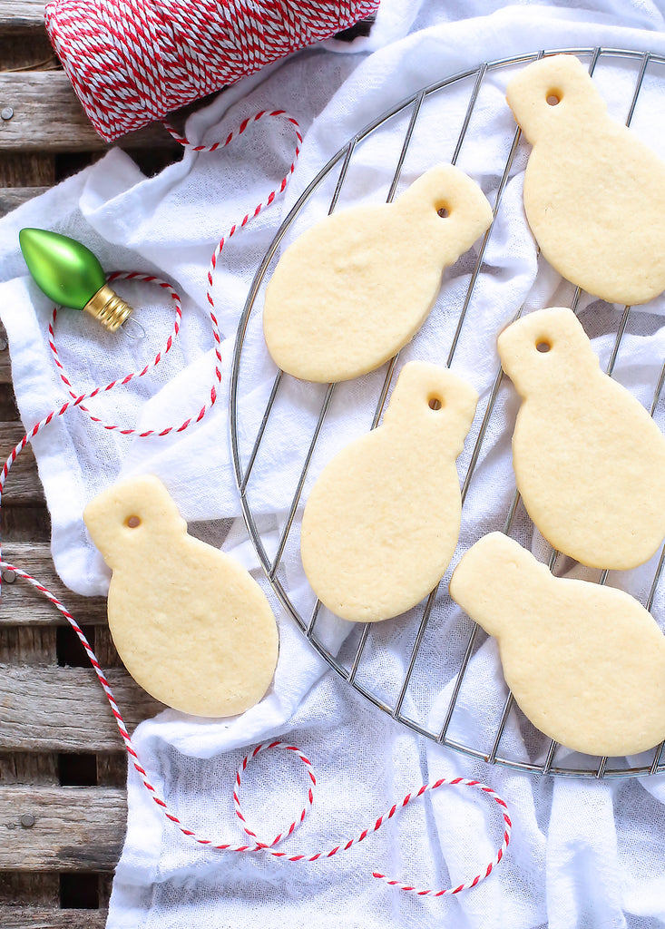 Edible Christmas Cookie Gift Tags | www.bakerspartyshop.com