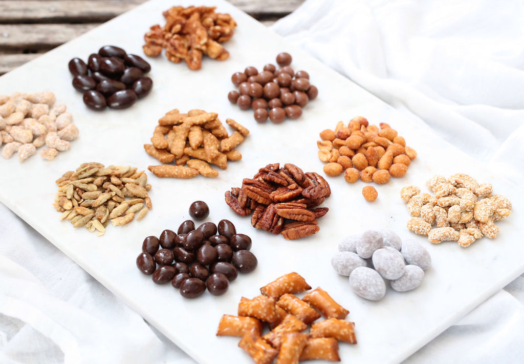 Holiday Hostess Gift Trail Mix | www.bakerspartyshop.com