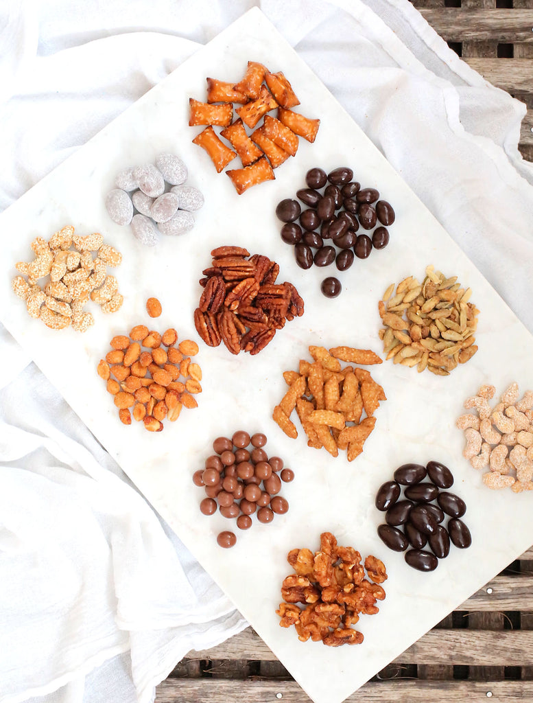 Holiday Hostess Gift Trail Mix | www.bakerspartyshop.com