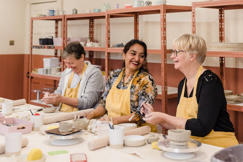 group pottery lesson