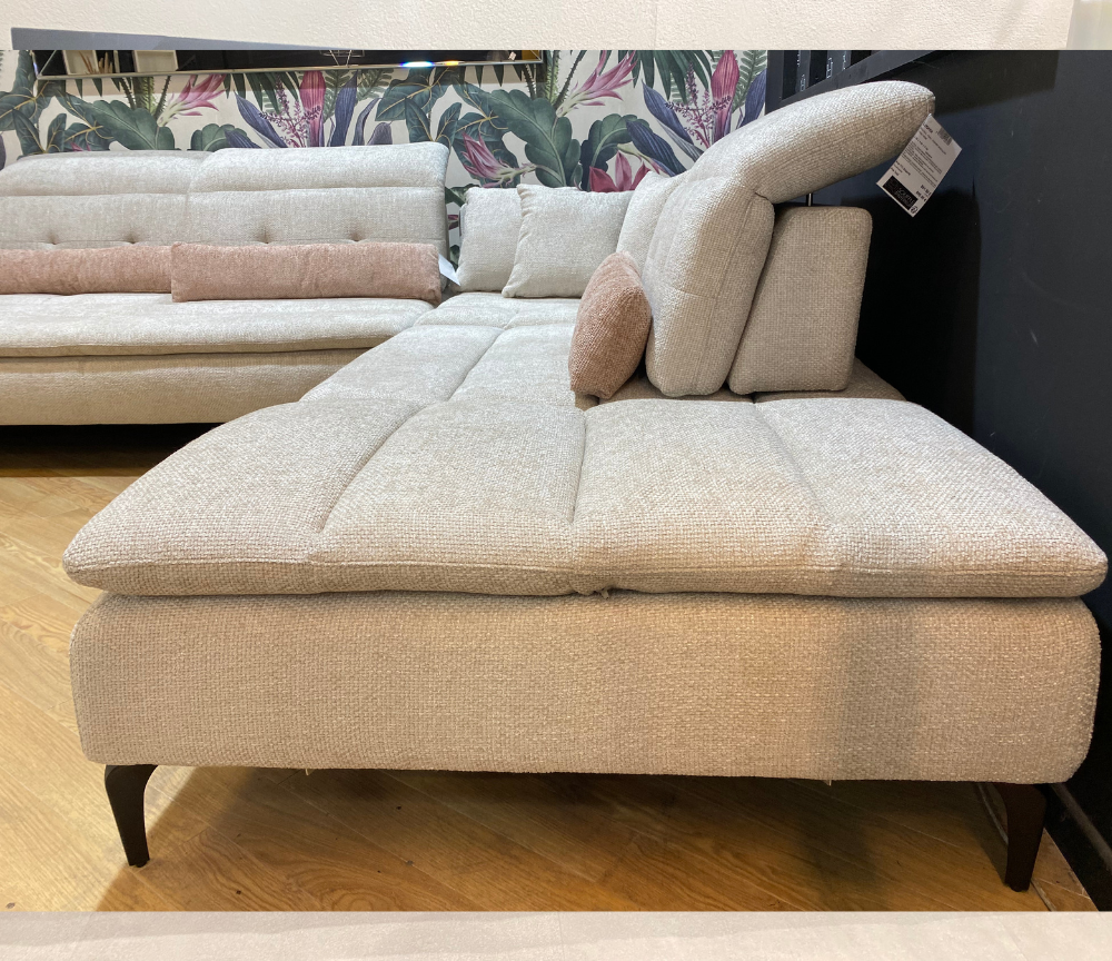 Canapé d'angle modulable beige méridienne panoramique en tissu - Souffle d'intérieur - Diva divani