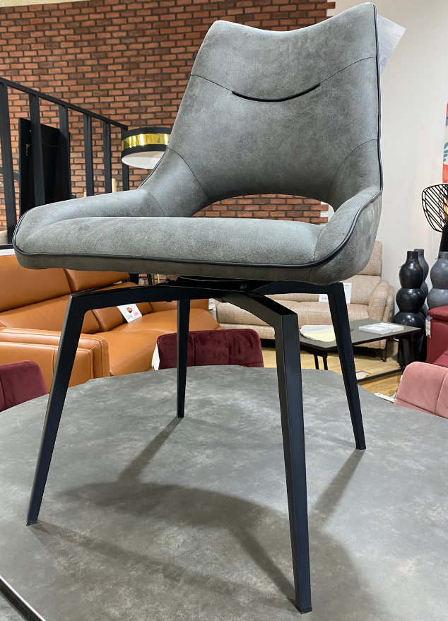 Chaise confortable tissu gris vintage pied noir pivotante  de salle a manger - Souffle d'intérieur - Tabalacasa - Akante