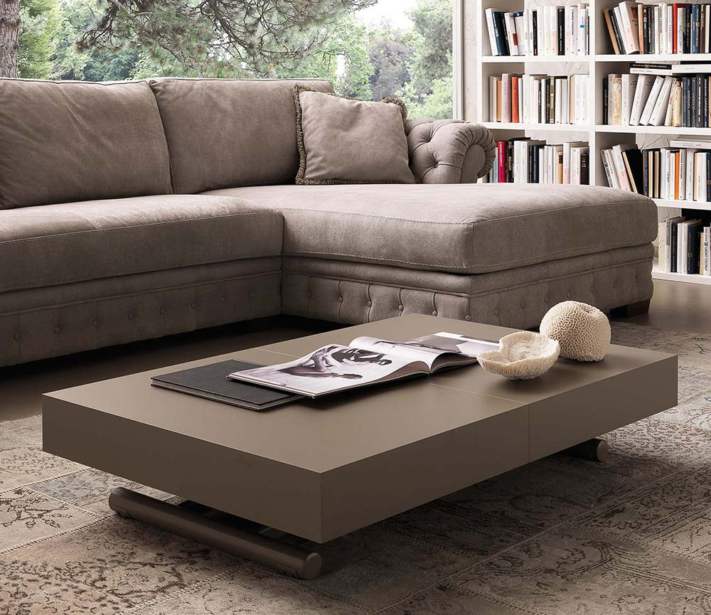 Table basse relevable et extensible laqué taupe - Ozzio - Souffle d'intérieur