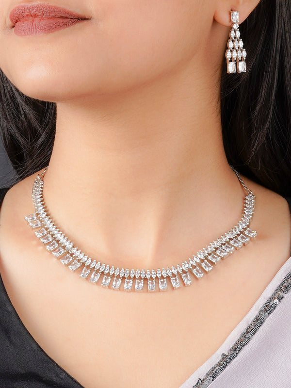 Maharani Choker & Statement Emerald Necklace Set (Two Necklaces & Two –  PRERTO E-COMMERCE PRIVATE LIMITED