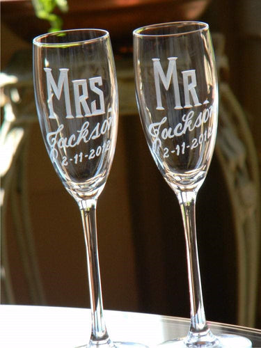 Hand Cut Personalized Mr. & Mrs. Stemless Wine Glass, 21 oz