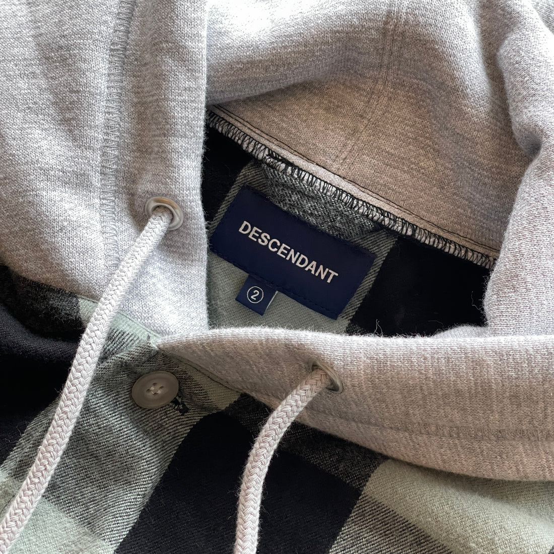 【DCDT DESCENDANT / SPICOLI HOODED LS SHIRT/ SIZE 2】