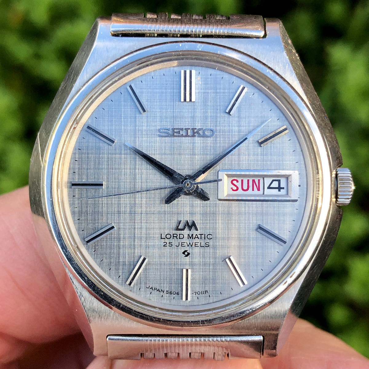 Lord Matic 5606-7010 Weekdater from August 1970 – classicseiko