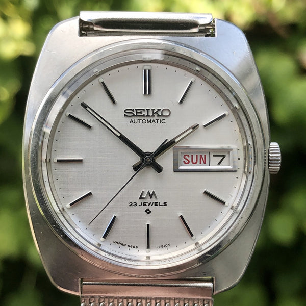 Lord Matic 5606-7220 Weekdater from June 1972 – classicseiko