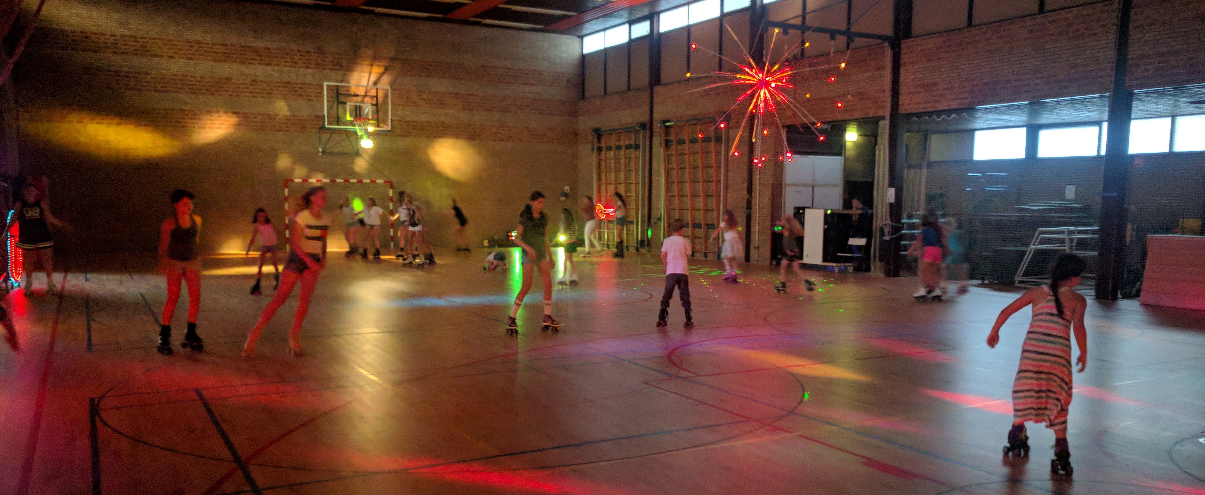 Rollerdisco in sportzaal Wijkersloot - Nieuwegein