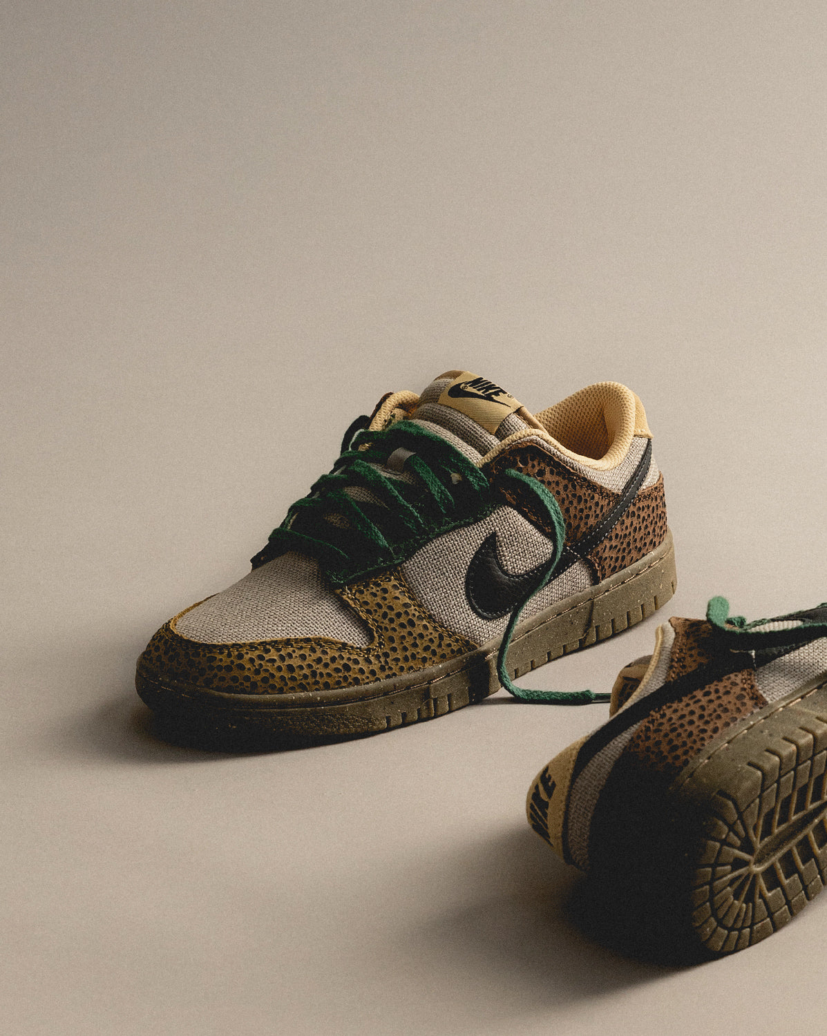 Nike Dunk Low *Golden Moss*