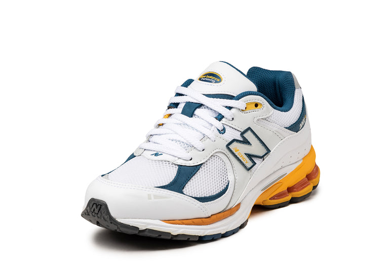 New Balance M2002RLA â buy now at Asphaltgold Online Store!