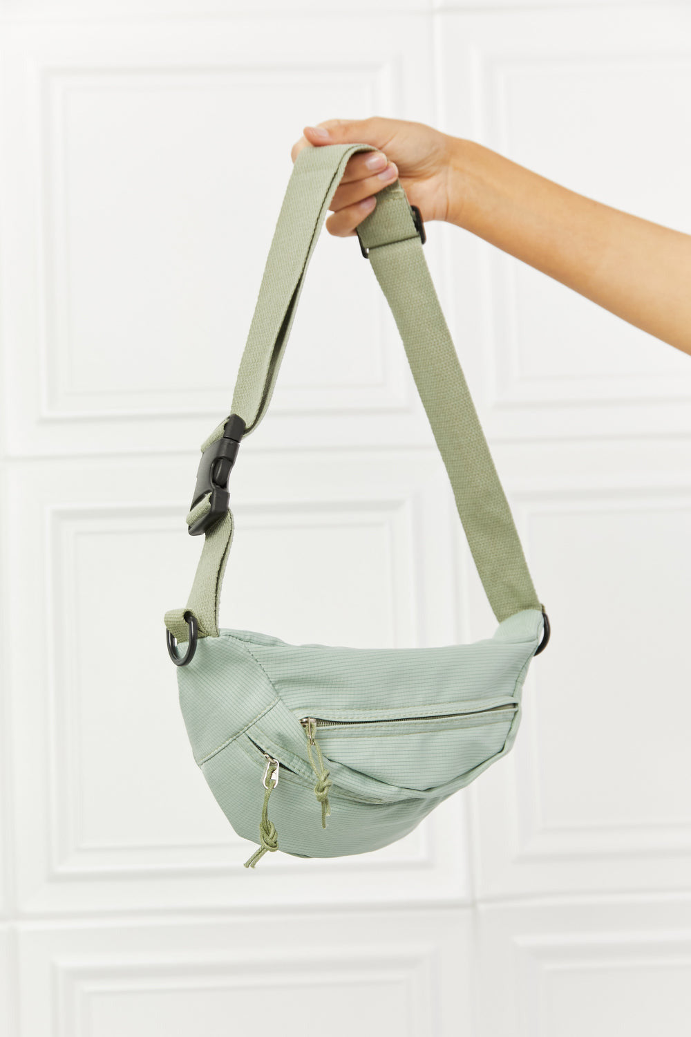 Fame Sporty Babe Waist Bag in Green