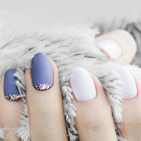 Pace e Luce - Midnight blue with metallic silver nail art design. - Nails:  Sandra Yh #Midnight #Blue #Metallic #NailArt #PaceeLuce | Facebook