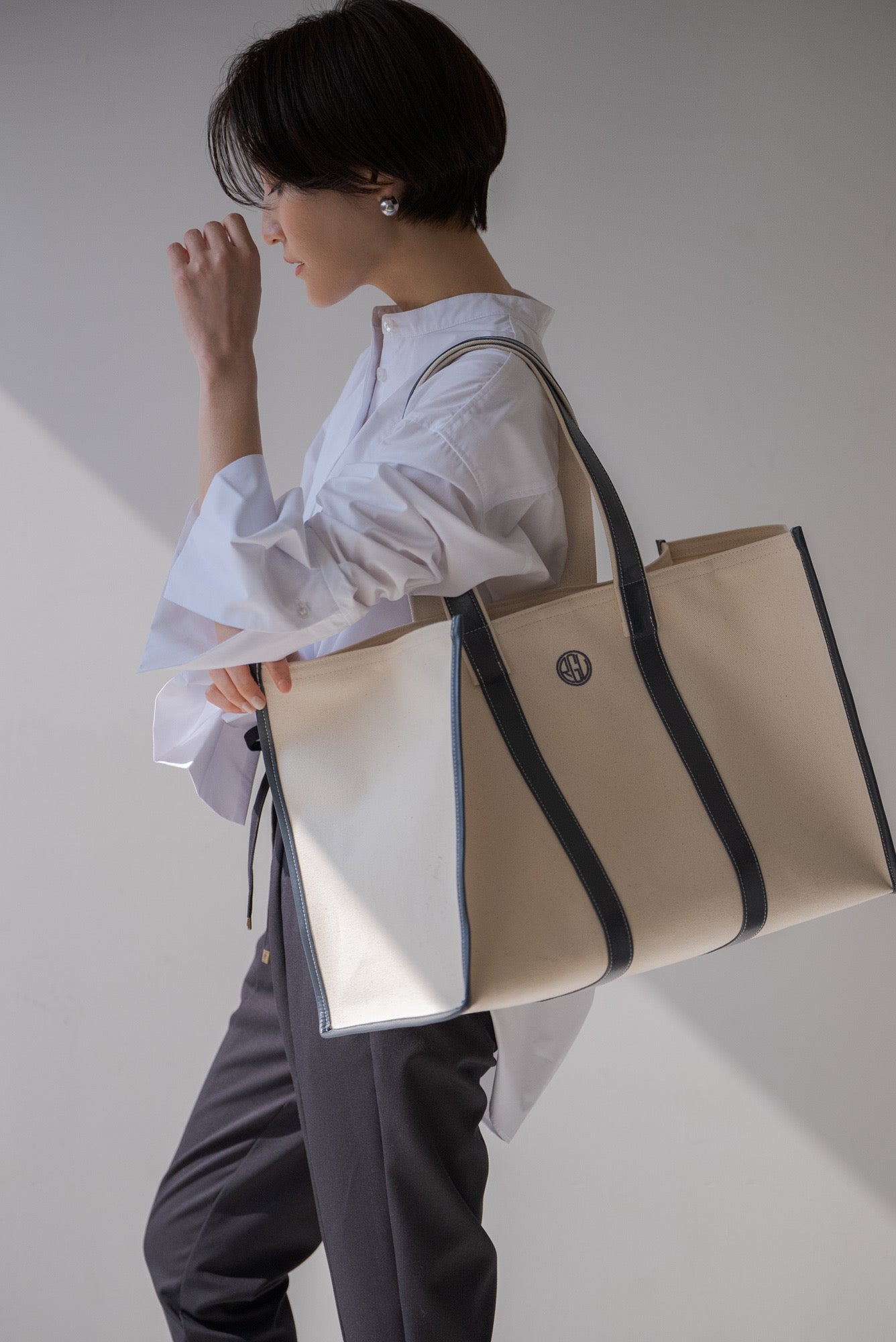 LOGO CANVAS TOTE BAG