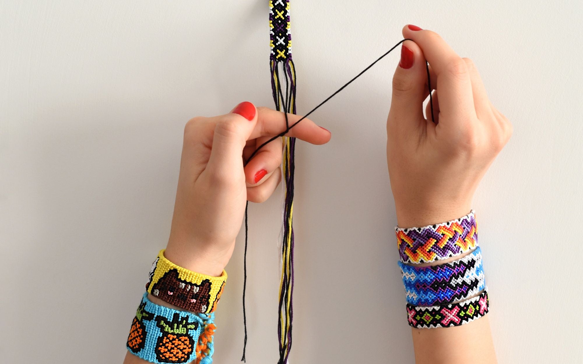 Friendship Bracelet Color Ideas and Combinations - Sarah Maker
