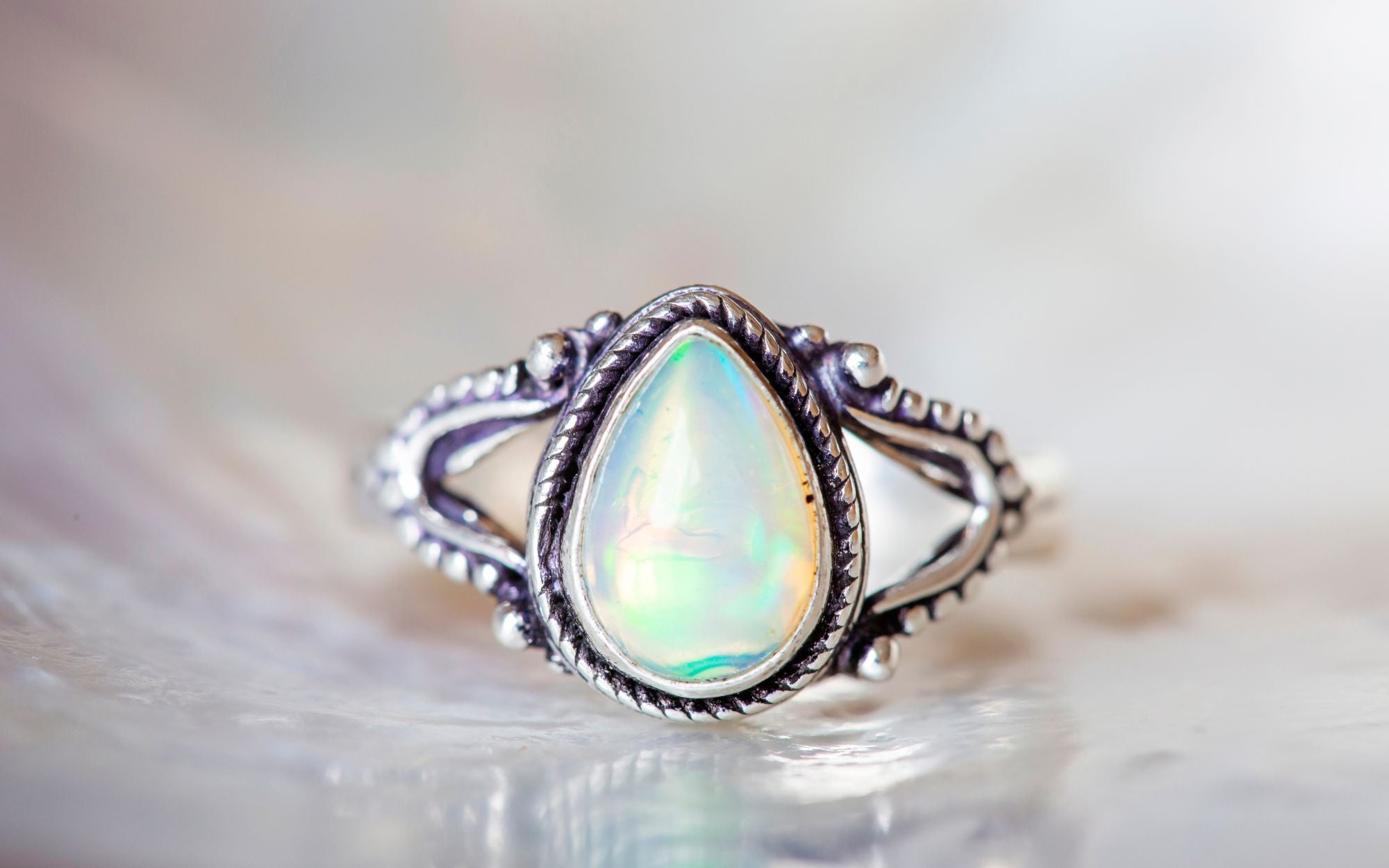 quanto vale l'opale - valore dell'opale