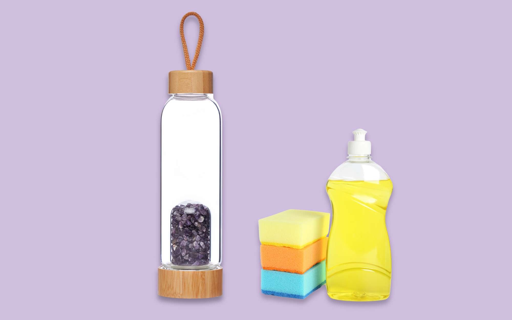 Wie Du Deine Kristall Wasserflasche reinigst - Handreinigung