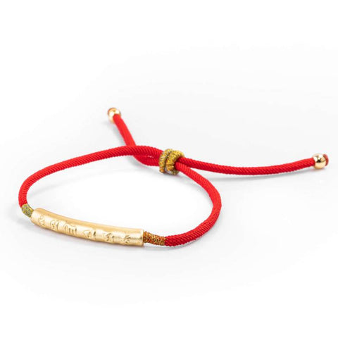 braccialetti con cordino rosso - tipi di braccialetti di protezione