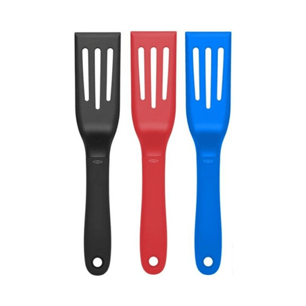 Mad Hungry 3-Piece Silicone Measuring Cup & Spoon Set - Red